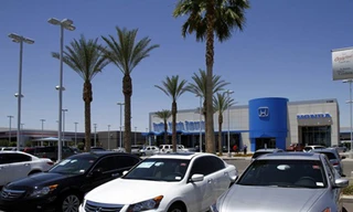 Sắp tăng trần thuế trước bạ ô tô lên 20%