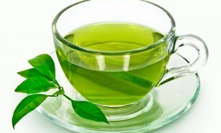 Uống 1 ly trà xanh giúp nam giới tăng cường sinh lý nhưng lạm dụng lại 'rước họa vào thân'