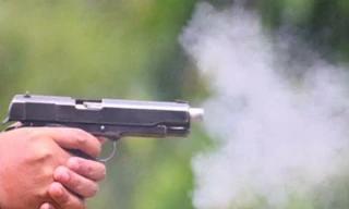 THẾ GIỚI 24H: Binh sĩ Congo say rượu nổ súng bắn chết 12 người qua đường