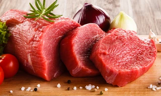 Thịt bò 'đại bổ' nhưng không phải ai cũng có thể ăn, biết để tránh kẻo rước thêm bệnh vào người