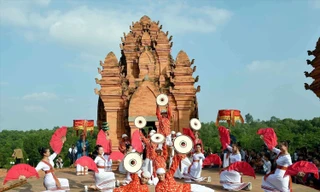 Katê là lễ hội có từ lâu đời và đặc sắc nhất của người Chăm theo đạo Bà-la-môn ở Bình Thuận