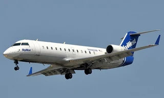 Bé gái 8 tuổi đột tử trên máy bay đi du lịch