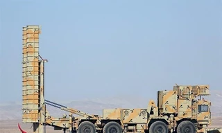Iran khoe hệ thống phòng không Bavar-373 tốt hơn 'rồng lửa' S-400 Nga 