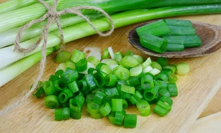 Những thực phẩm đại kỵ với hành lá, biết mà tránh chế biến chung kẻo mang thêm bệnh