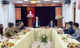 Bộ trưởng, Chủ nhiệm Ủy ban Dân tộc Hầu A Lềnh phát biểu tại buổi làm việc