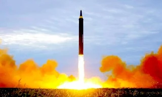 Triều Tiên phóng tên lửa Hwasong-15 trong năm 2017