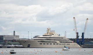 Siêu du thuyền Dilbar của tỷ phú Nga Alisher Usmanov. Ảnh: Solent News.