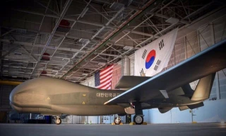 Một chiếc RQ-4 Global Hawk của Hàn Quốc