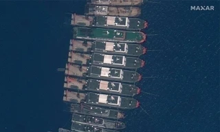 Hình ảnh vệ tinh cho thấy các tàu Trung Quốc neo đậu tại đá Ba Đầu. Ảnh: Lực lượng vũ trang Philippines