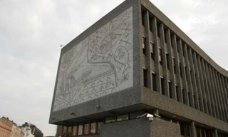 Sau nhiều tranh cãi, tranh tường khổng lồ của danh hoạ Picasso bị gỡ bỏ trong tiếc nuối