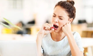 Mất ngủ kéo dài có thể là dấu hiệu cảnh báo ung thư