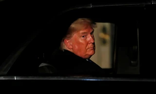 Báo cáo được công bố trong lúc Tổng thống Trump đang có chuyến công du nước ngoài. Ảnh: Reuters.