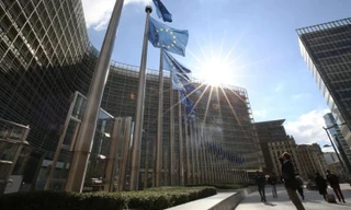 THẾ GIỚI 24H: Châu Âu sẵn sàng cho một cuộc chiến thương mại với Mỹ