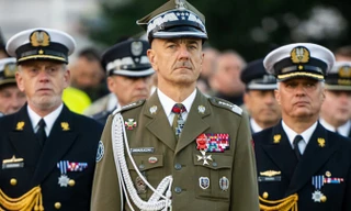 THẾ GIỚI 24H: Tướng Ba Lan dọa tấn công thành phố của Nga