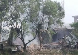 Nổ nhà máy sản xuất pháo hoa, hàng chục người thương vong