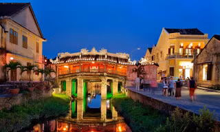 Hội An được bình chọn là điểm đến được yêu thích nhất châu Á