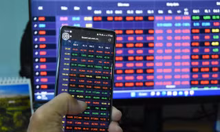 Công ty chứng khoán đầu tư chứng khoán cũng… lỗ