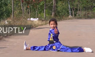 Cô bé 9 tuổi trổ tài kungfu điêu luyện như võ sư