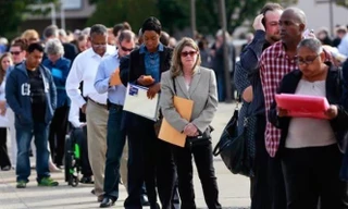 THẾ GIỚI 24H: ‘Làn sóng sa thải’ bắt đầu ở Mỹ, 200.000 người mất việc trong đợt đầu tiên