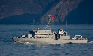 Tàu rà phá mìn lớp Aydin của Hải quân Thổ Nhĩ Kỳ. Ảnh: REUTERS