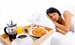 Sai lầm khi ăn sáng biến thực phẩm thành ‘kẻ thù’ tàn phá dạ dày, gan, thận