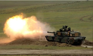 Xe tăng M1A2 Abrams của Mỹ. Ảnh: Reuters