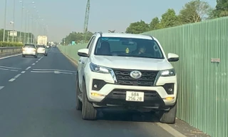 Lý do ‘khó đỡ’ của tài xế điều khiển ô tô chạy ngược chiều trên cao tốc