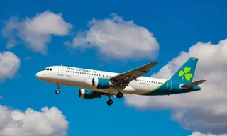 Máy bay phải hạ cánh gấp vì hành khách đánh nhau