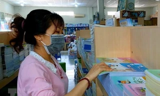 Phê duyệt danh mục sách giáo khoa lớp 7, lớp 10 sử dụng từ năm học tới