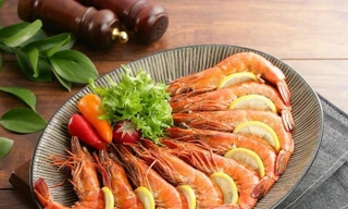 Bộ phận này của tôm chứa đầy ký sinh trùng, thèm đến mấy cũng đừng nên ăn