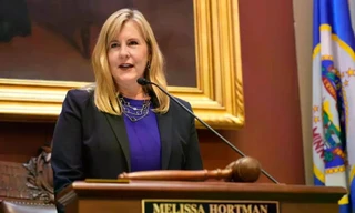 THẾ GIỚI 24H: Chủ tịch Hạ viện bang Minnesota, Mỹ cùng chồng bị ám sát