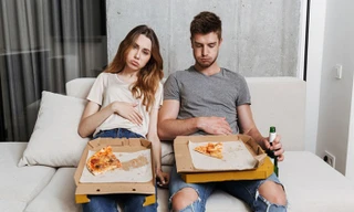 Vừa ăn no tuyệt đối không làm những việc này kẻo tổn thương dạ dày, mắc nhiều bệnh nguy hiểm