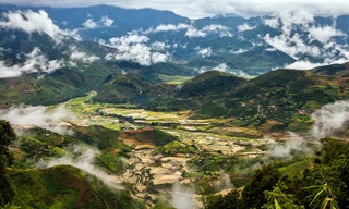 Bồng bềnh 'săn' mây trên đèo Khau Phạ