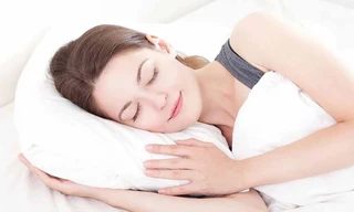 Những thói quen xấu trước khi ngủ khiến giảm tuổi thọ, cơ thể già nua, bỏ nhanh còn kịp