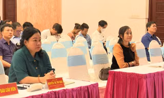 Nâng cao kiến thức, kỹ năng tuyên truyền và xử lý điểm nóng về dân tộc, tôn giáo