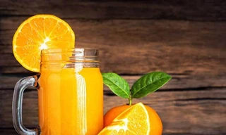 Những người đại kỵ với nước cam, nên tránh tuyệt đối kẻo rước thêm bệnh vào thân