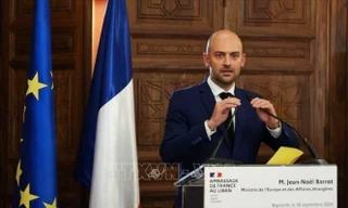 THẾ GIỚI 24H: Algeria trục xuất 12 nhân viên Đại sứ quán Pháp