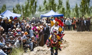 Ảnh minh họa: Lễ hội đua ngựa tại Gongga thuộc vùng tây bắc Khu tự trị Tây Tạng. Ảnh: Xinhua