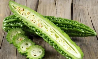 Ăn mướp đắng giải nhiệt cần tránh những đại kỵ này kẻo sinh bệnh
