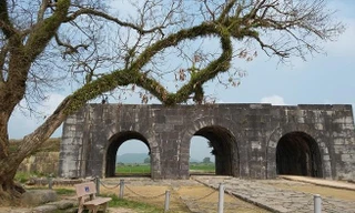 Thành nhà Hồ với những nét đẹp cổ kính, rêu phong. Ảnh: Báo Lao động