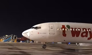 Chiếc máy bay gặp sự cố. Ảnh: Vietnam Air Spotters