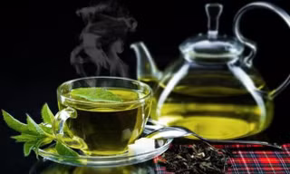 Trà xanh được coi là 'thần dược' nhưng phạm những đại kỵ này thì uống trà chỉ hại sức khỏe