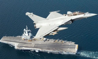 Tàu sân bay Charles de Gaulle