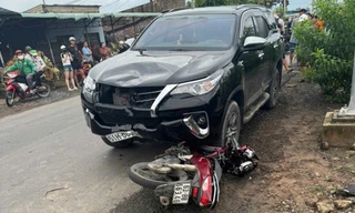 Tài xế xe 7 chỗ có nồng độ cồn trong người, lấn trái đường làm 3 người thương vong