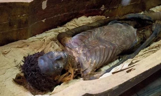 Những tập tục lạ kỳ đối với người chết 