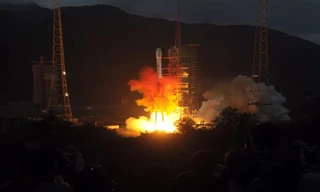 Tên lửa sắp lao vào Mặt trăng là của Trung Quốc, không phải SpaceX của Mỹ