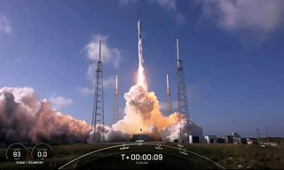 Học giả Trung Quốc kêu gọi kế hoạch phá hủy vệ tinh Starlink của tỷ phú Elon Musk 