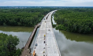 Vì sao cao tốc tỷ USD Bến Lức - Long Thành 'bất động'?