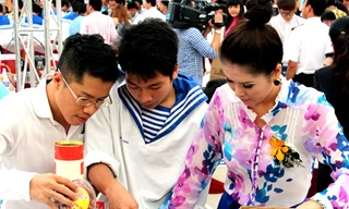 2013 thiệp xuân tặng Trường Sa