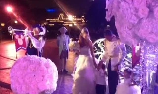 Mariah Carey kỷ niệm ngày cưới như chuyện cổ tích